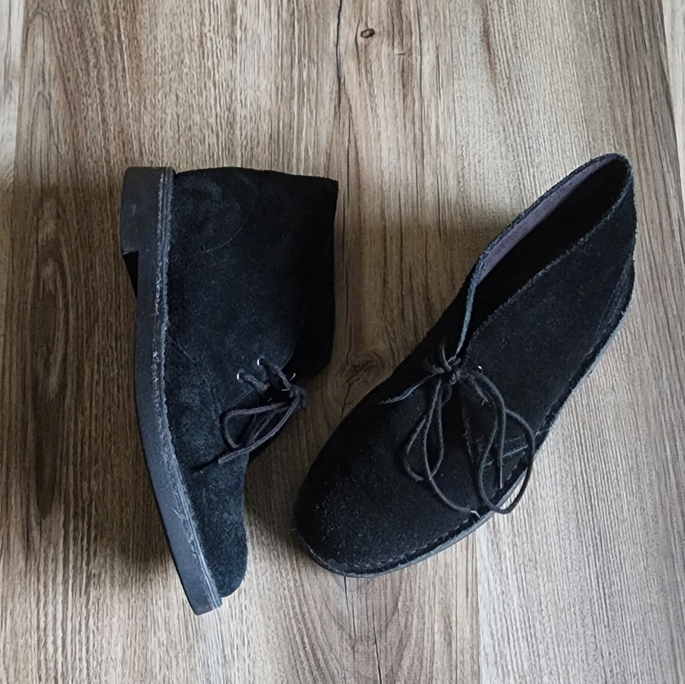 Clarks: Bushacre black suede boots